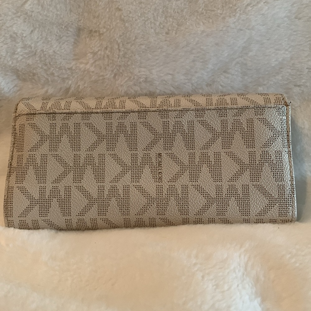 Wallet - Picture 4 of 5